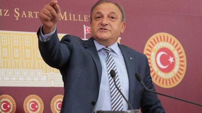 Vural: "davutoğlu&rsquo;nun Dertleşebileceği Kimse Yok"