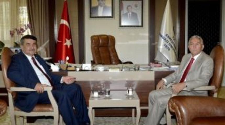 Y&ouml;k Y&uuml;r&uuml;tme Kurulu &Uuml;yesi Prof. Dr. Şişman&rsquo;dan Rekt&ouml;r G&ouml;nen&rsquo;e Ziyaret