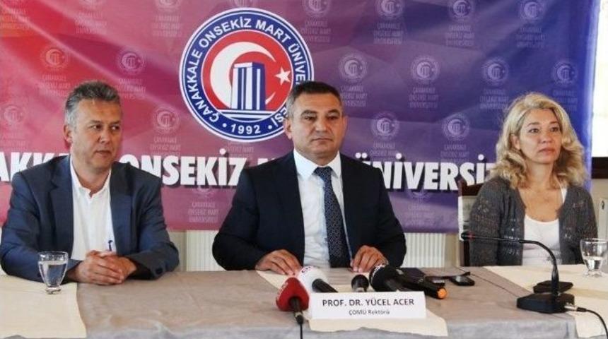 Rekt&ouml;r Acer, Gazetecilerle Buluştu