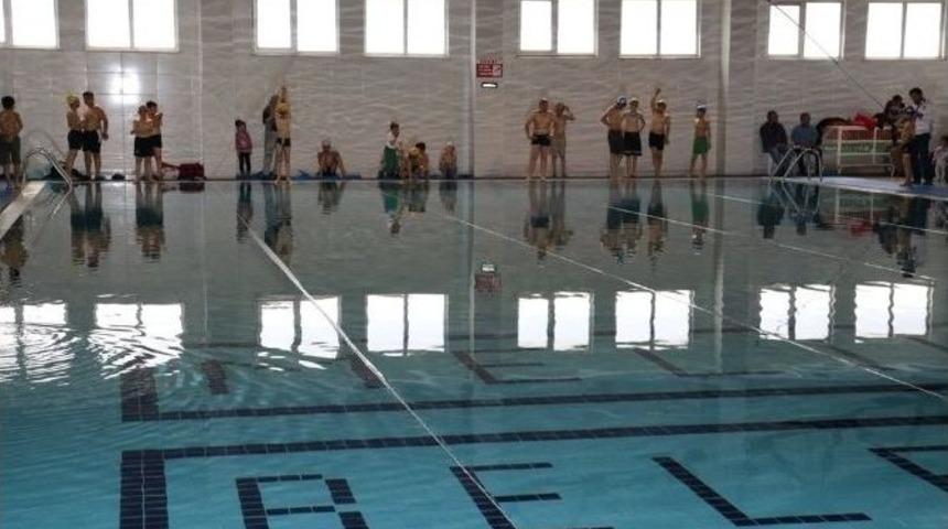 Melikgazili Gen&ccedil;ler Y&uuml;zebilecek