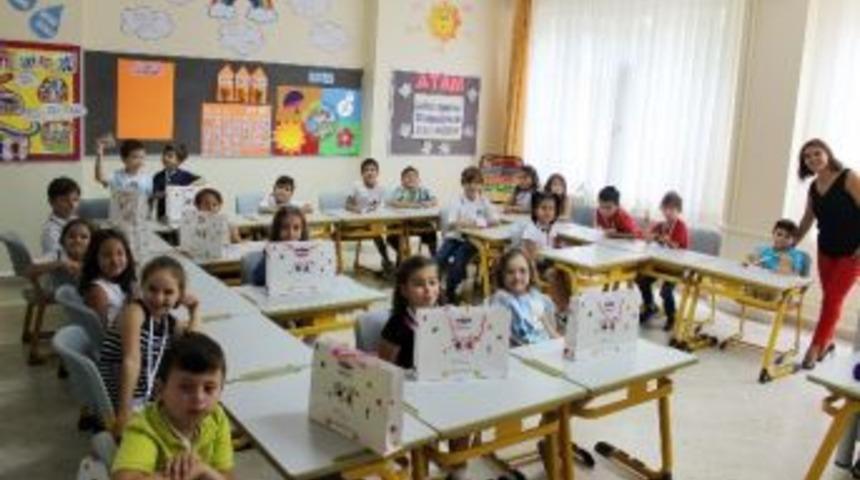 Marmara İlkokulu&rsquo;nda İlk Ders Zili &Ccedil;aldı