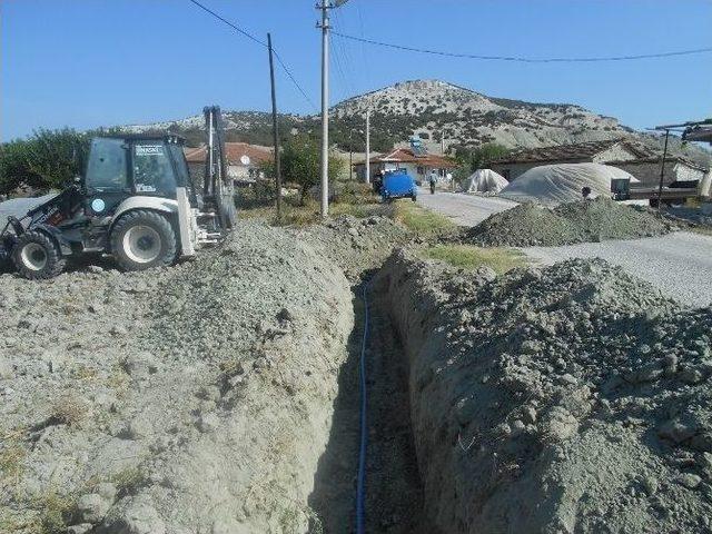 Selendi’de 6 Mahalleye Yeni Şebeke Hattı