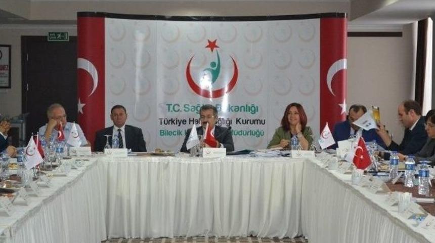 Boz&uuml;y&uuml;k&rsquo;te Halk Sağlığı Uygulamaları Değerlendirildi