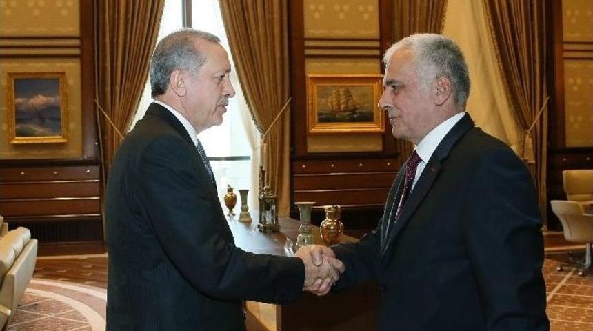 Cumhurbaşkanı Erdoğan, T&uuml;ba Başkanı Acar&rsquo;ı Kabul Etti