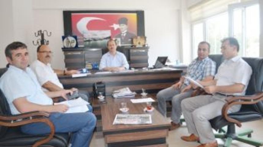 Taşımalı &Ouml;ğrenciler İ&ccedil;in Yemek İhalesi Yapıldı