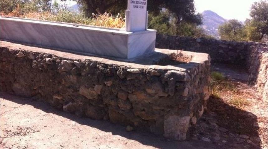 &Ccedil;omak Dede T&uuml;rbesi&rsquo;nin Yolu Asfaltlandı