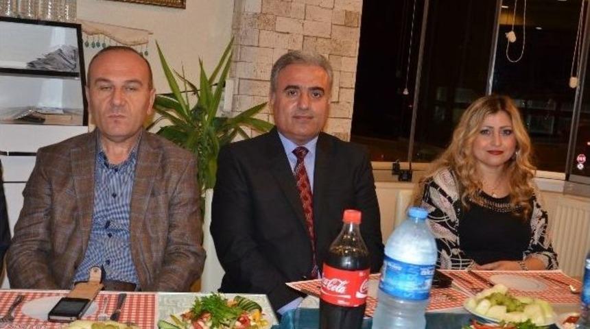 Personelden M&uuml;d&uuml;re Veda Yemeği