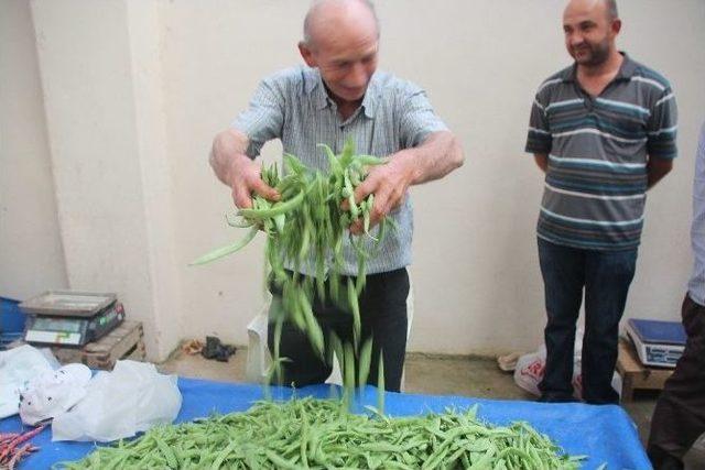 Mahsul Az Olunca Fiyatlar Da Yükseldi