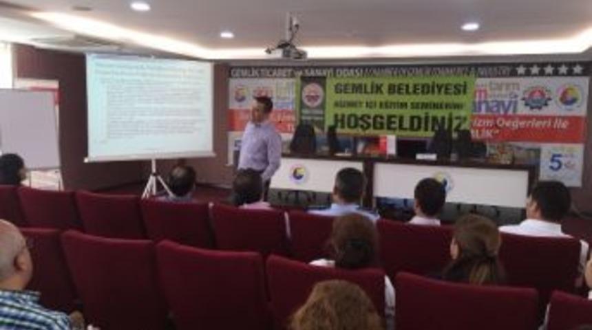 Belediye Personeline İhale Kanunu Anlatıldı