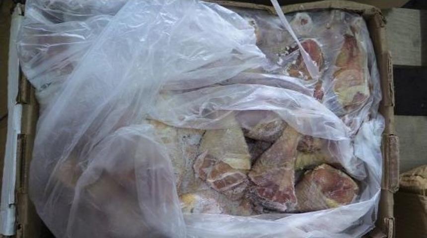 Mersin'de Kırmızı Et Vurgununda El Konulan Etler Koktu