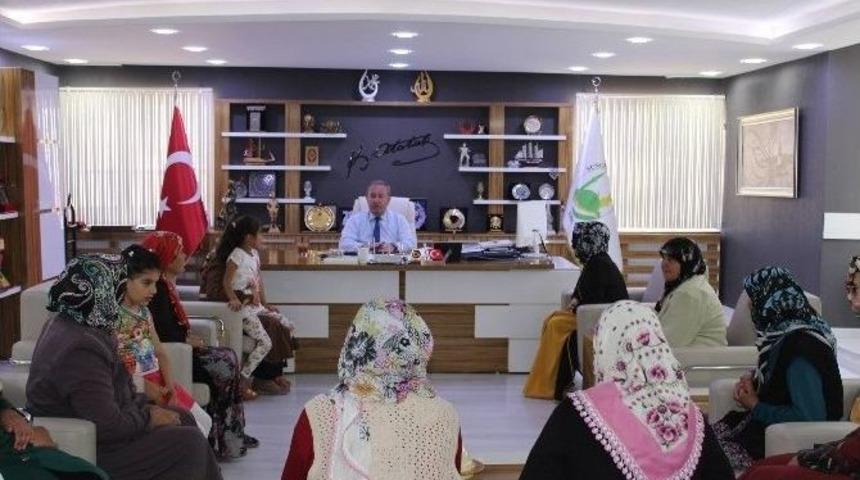 Sungurlu&rsquo;da Bayanlar Başkan Şahiner&rsquo;den Park İstedi