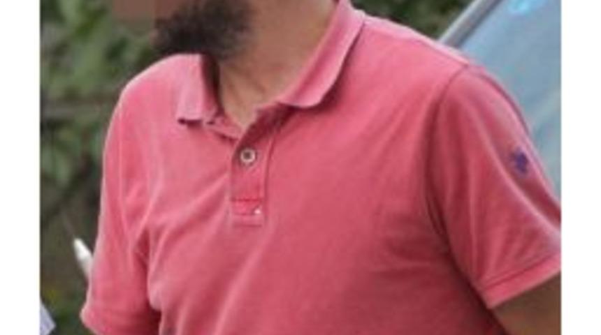 Lokantacı M&uuml;şteriyi Bı&ccedil;akladı