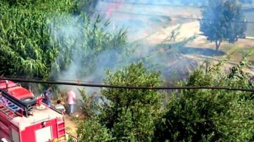 S&ouml;ke&rsquo;de Sazlık Alanda &Ccedil;ıkan Yangın Korkuttu