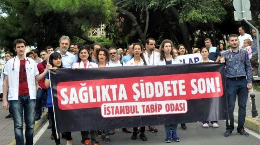 Cerrahpaşa Tıp Fak&uuml;ltesi'ndeki Sağlık &Ccedil;alışanları Yarın Iş Bırakma Eylemine Başlayacak
