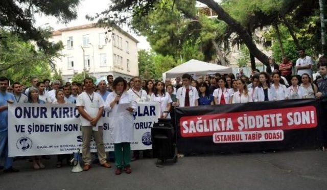Cerrahpaşa Tıp Fak&uuml;ltesi ndeki Sağlık &Ccedil;alışanları Yarın Iş Bırakma Eylemine Başlayacak 3