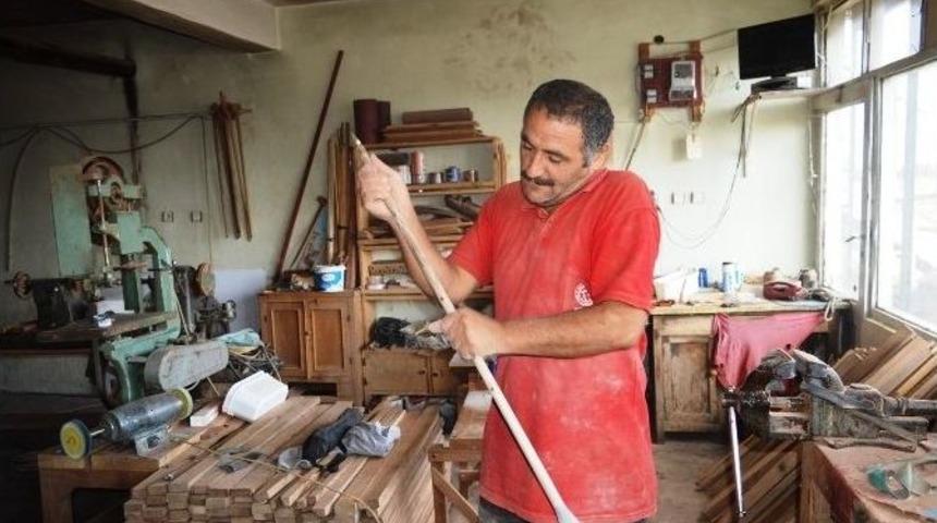 Ter&ouml;r Olayları Bastonculuğu Etkiledi