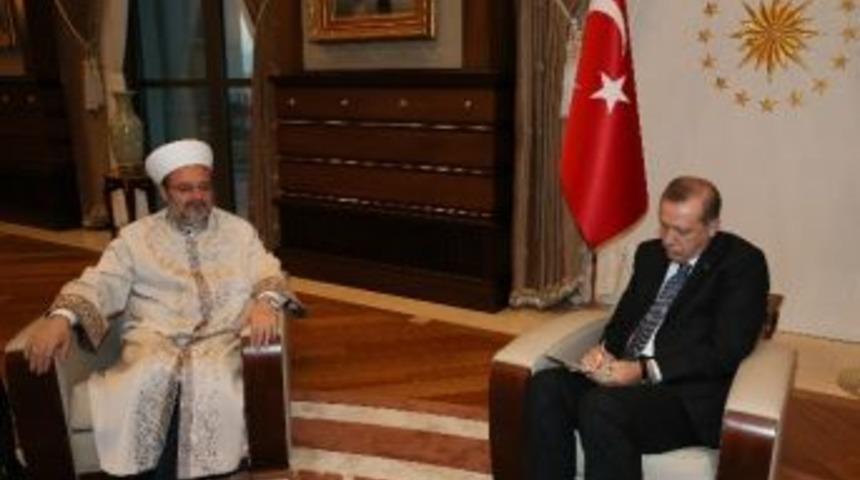 Cumhurbaşkanı Erdoğan Kurban Vekaletini T&uuml;rkiye Diyanet Vakfı&rsquo;na Verdi