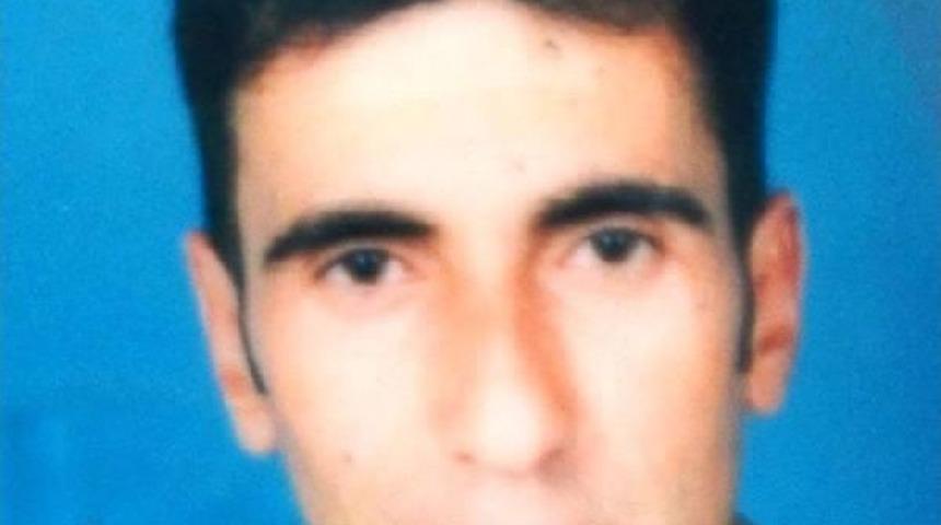 &Ouml;ğretmenevinin Mescidinde Intihar Etti