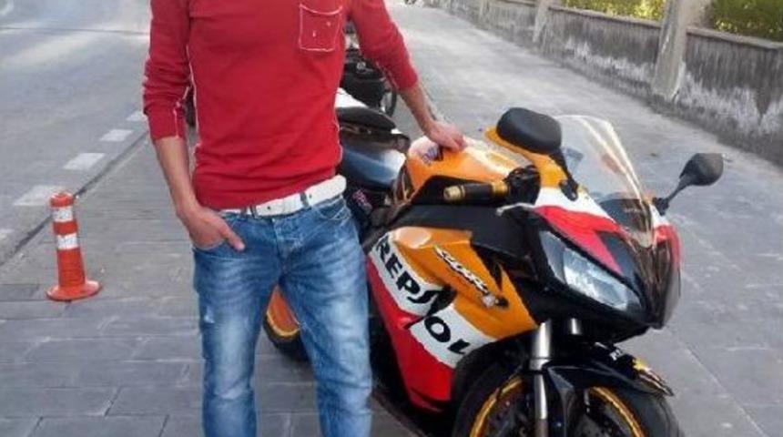 Askere Gitmeye Hazırlanırken Motosiklet Kazasında &Ouml;ld&uuml;