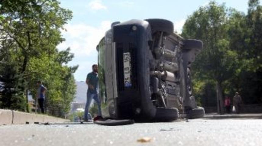 Erzurum&rsquo;da Trafik Kazası: 6 Yaralı