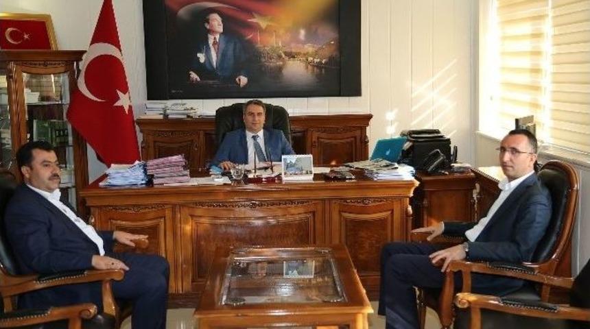 Belediye Başkanı Yılmaz&rsquo;dan Kaymakam Karag&uuml;l&rsquo;e Ziyaret