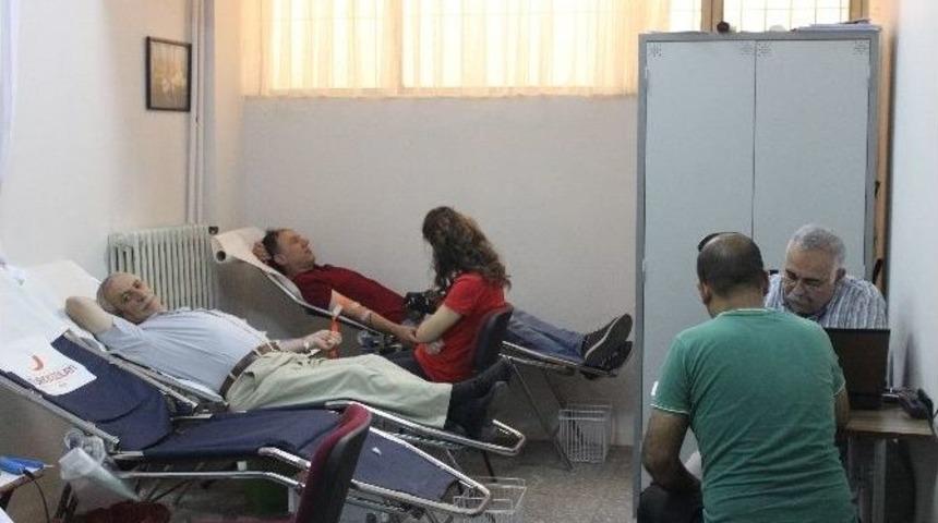 Kızılay&rsquo;dan K&ouml;k H&uuml;cre Ve Kan Bağışı Kampanyası