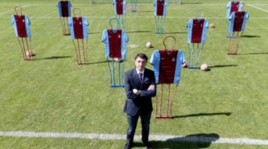 Trabzonspor Teknik Direkt&ouml;r&uuml;: "futbolcu Taraftarına G&uuml;venmeli"