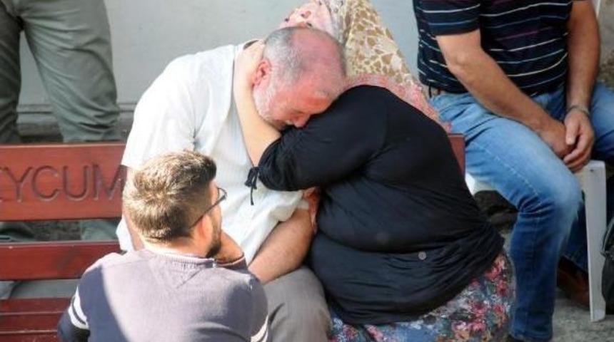 Şehit Polisin Zonguldak'taki Baba Evine Ateş D&uuml;şt&uuml;