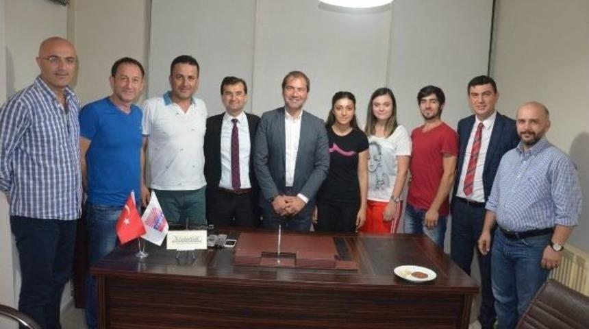 Başarılı Sporculardan Fagiad&rsquo;a Teşekk&uuml;r Ziyareti