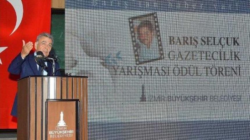 Barış Sel&ccedil;uk &Ouml;d&uuml;lleri Verildi