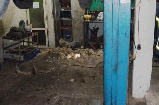 Oto Kaportacıda Yangınla Birlikte Patlama Korkuttu 2