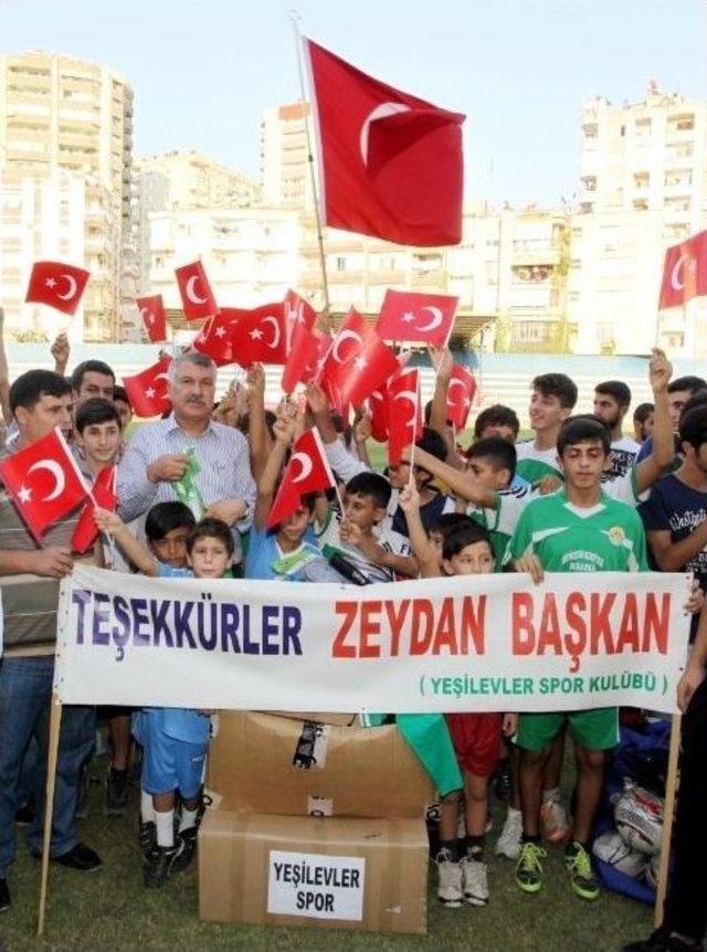 Karalar&rsquo;dan Amat&ouml;r Sporculara Profesyonel Malzeme Yardımı 1