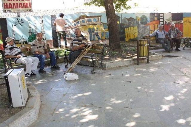 Tokat&rsquo;ta Trafo Binalarından Sonra Duvarlar Da Renkleniyor 1