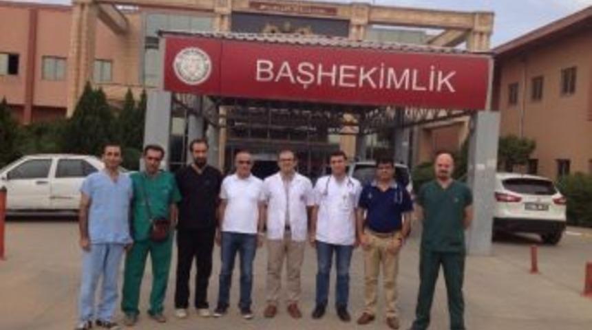 Dokuz Doktor G&ouml;n&uuml;ll&uuml; Olarak Cizre&rsquo;ye Geldi
