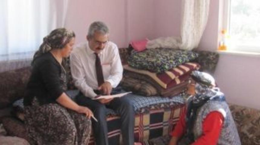 Ayrancı&rsquo;da Yaşlı Ve Engellilerin Evlerini Belediye Temizliyor