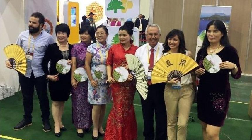 Muğla &Ccedil;am Balı G&uuml;ney Kore&rsquo;de Tanıtılıyor