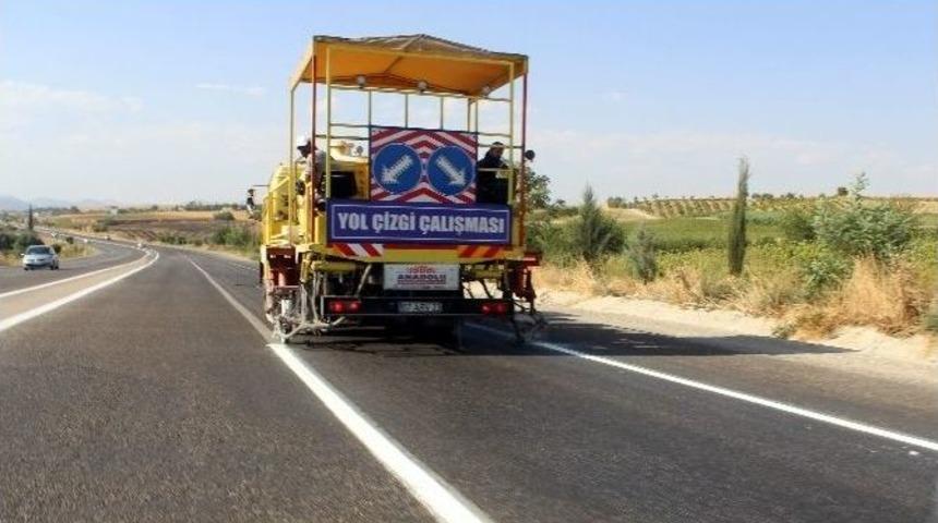 Karalyolları Ekipleri Yolları &Ccedil;iziyor