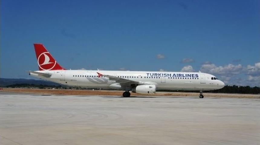 Kastamonu U&ccedil;ağı Samsun &Ccedil;arşamba Havaalanı&rsquo;na Zorunlu İniş Yaptı