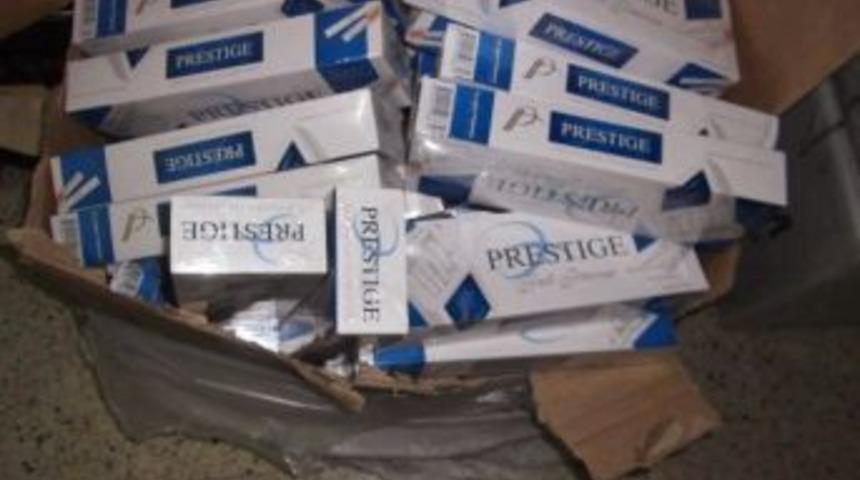 10 Bin 400 Paket Ka&ccedil;ak Sigara Ele Ge&ccedil;irildi