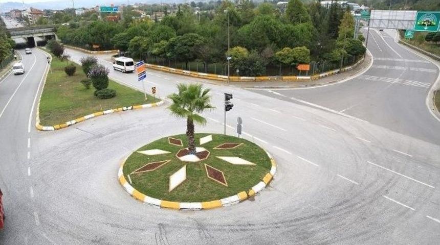 Sapanca Otoyol &Ccedil;ıkışına Estetik D&uuml;zenleme