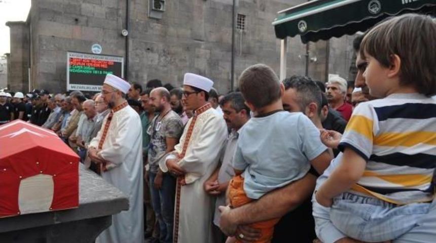 Kayseri'de Şehit Acısı (4)