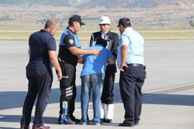 Isparta ya Şehit Ateşi Düştü (3) 1