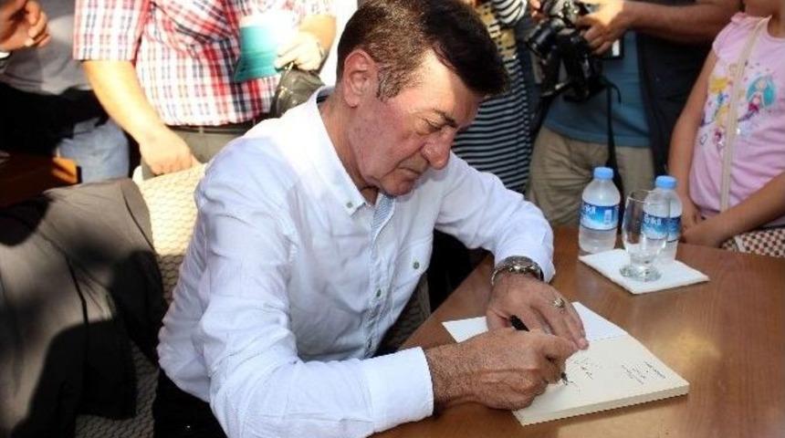 Osman Pamukoğlu Eskişehirli Okurlar İle Buluştu