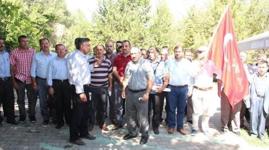 B&uuml;nyanlı İmamlar Ter&ouml;re Lanet Yağdırdı