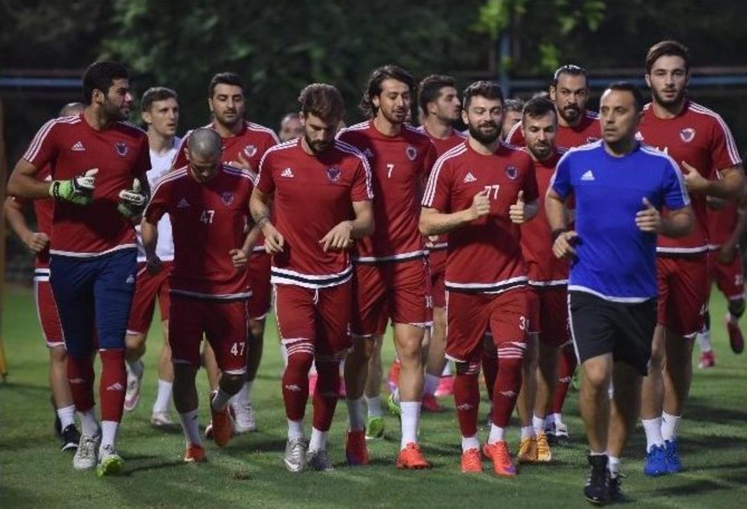 Mersin İdmanyurdu, Osmanlıspor Ma&ccedil;ının Hazırlıklarını S&uuml;rd&uuml;rd&uuml;