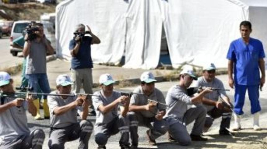 Mamak Belediyesi &rsquo;boğa Yakalama Timi&rsquo; Kurbana Hazır