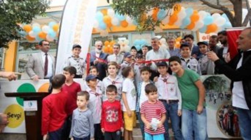 Başkan Karaosmanoğlu, İzcilik Gen&ccedil;lik Derneği A&ccedil;ılışını Yaptı