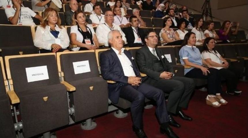 Nil&uuml;fer K&uuml;t&uuml;phaneleri Okulların Emrinde