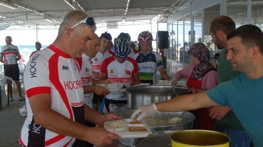 Kuruluştan Kurtuluşa Bisiklet Turu Lapseki Etabı Tamamlandı