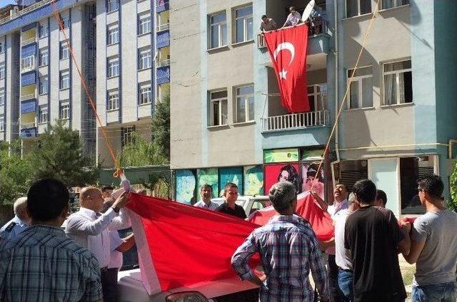 Şehit Ateşi Elazığ&rsquo;a D&uuml;şt&uuml; 2